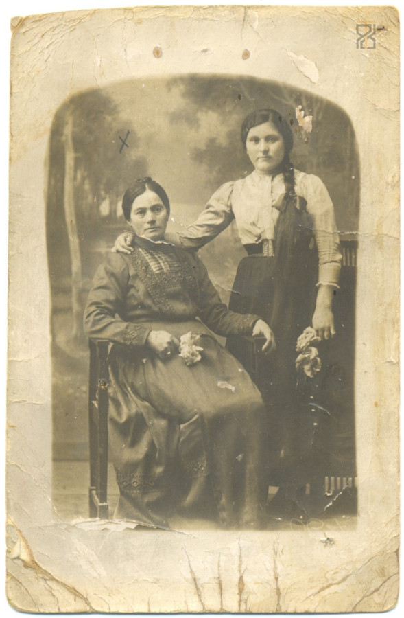 /storage/img/big_repyx-ria-428a-matyas-antalne-es-lanya-rozalia-1916-marcius-3-posteleport.jpg