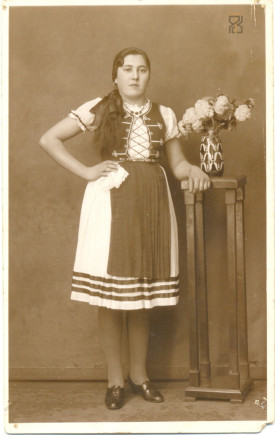 Miklós Józsefné szül. Tamás Ida - 1937